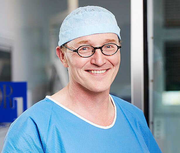 Dr. Bernd Haensel